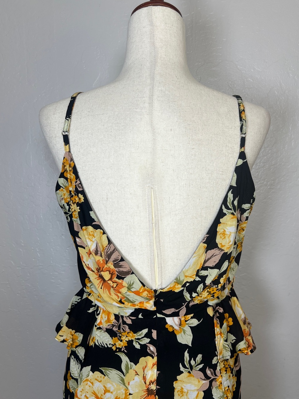 BARDOT Women’s Size S Black Yellow Floral Sleeveless Faux Wrap Peplum Midi Dress - Picture 8 of 13